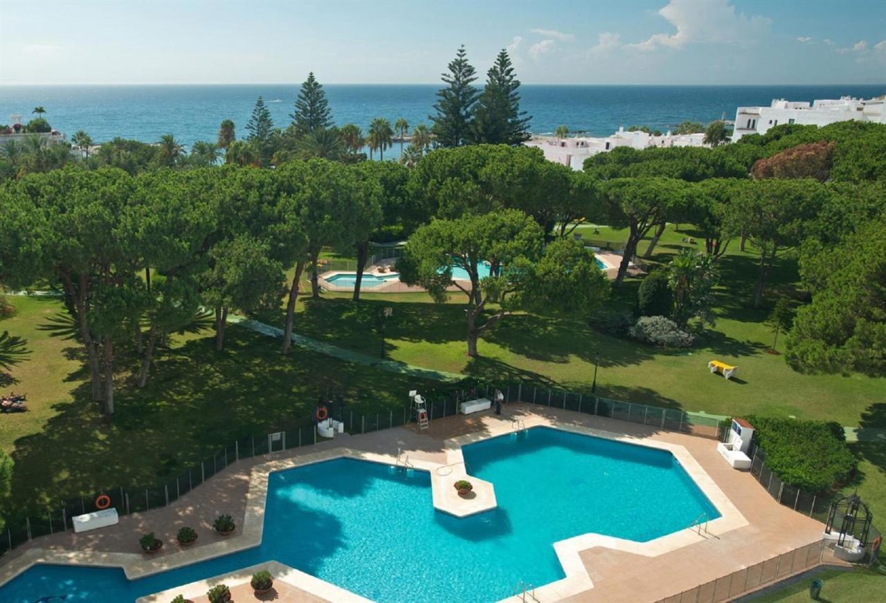 Apartamento Playas Del Duque - Puerto Banus - Marbella Buitenkant foto