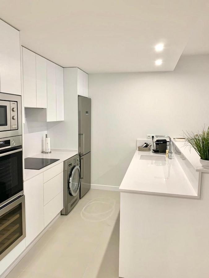 Apartamento Playas Del Duque - Puerto Banus - Marbella Buitenkant foto