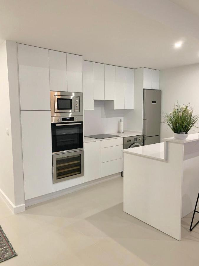 Apartamento Playas Del Duque - Puerto Banus - Marbella Buitenkant foto