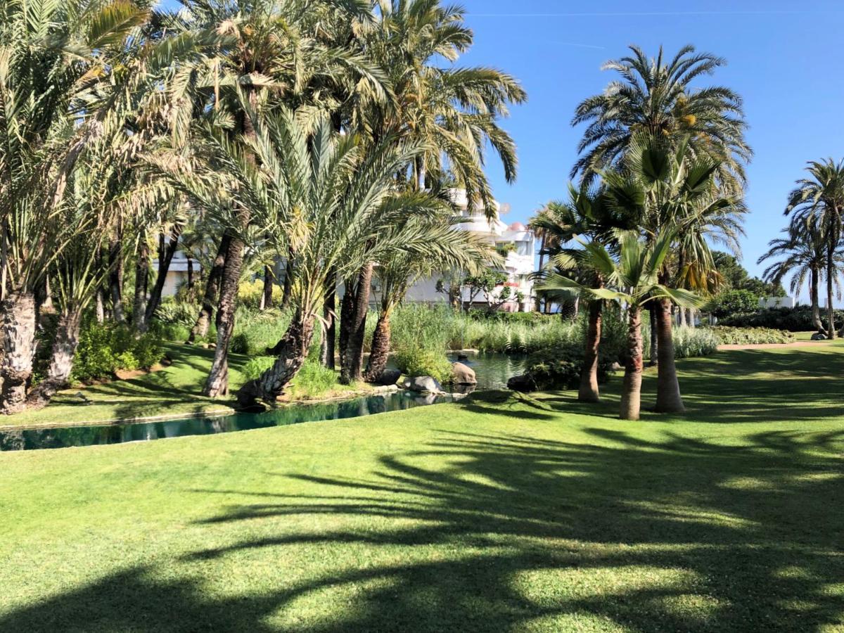 Apartamento Playas Del Duque - Puerto Banus - Marbella Buitenkant foto