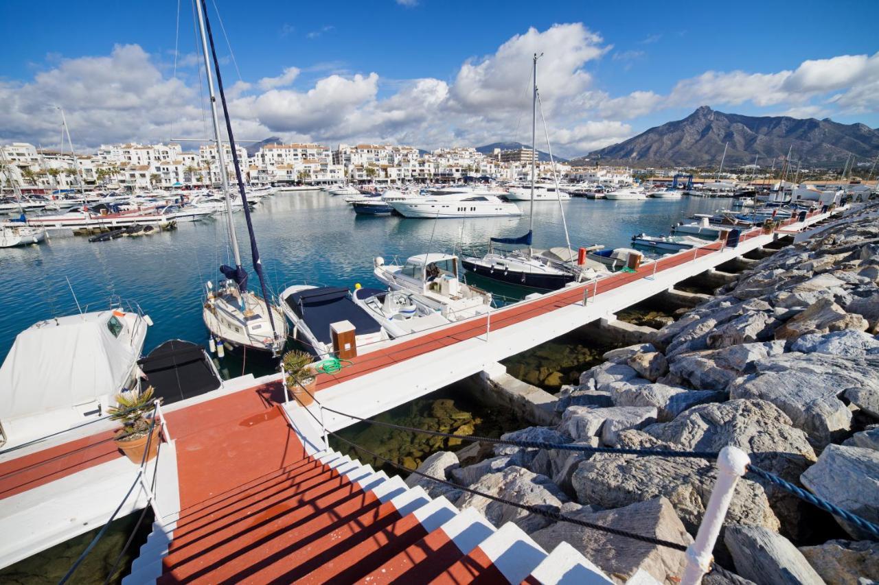 Apartamento Playas Del Duque - Puerto Banus - Marbella Buitenkant foto